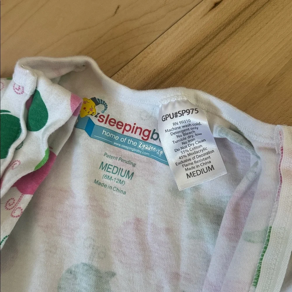 Zipadee Zip Whale Sleeping Baby Swaddle Size M‎